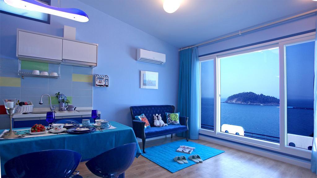 Blue & White Pension Namhae Dış mekan fotoğraf