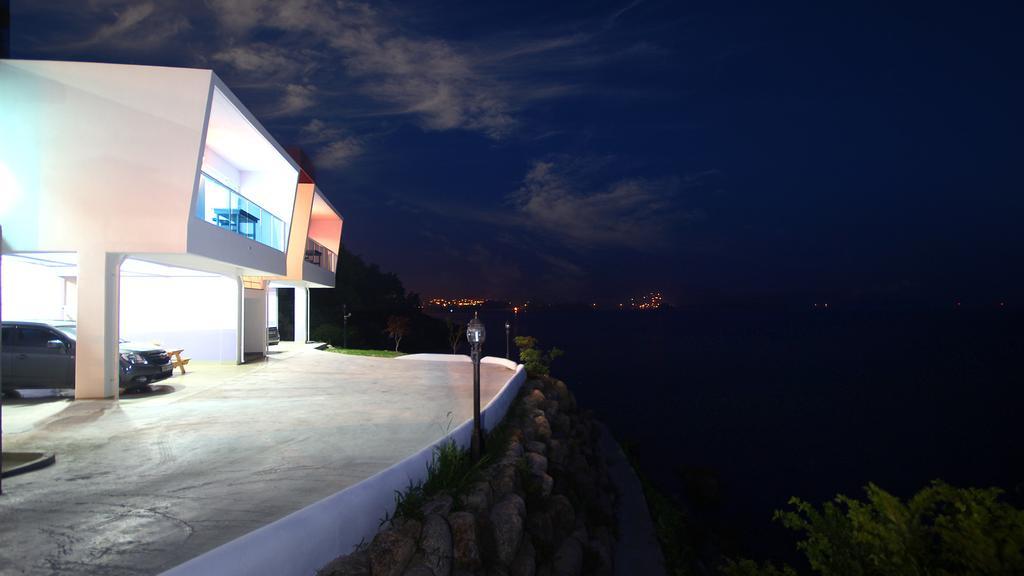 Blue & White Pension Namhae Dış mekan fotoğraf